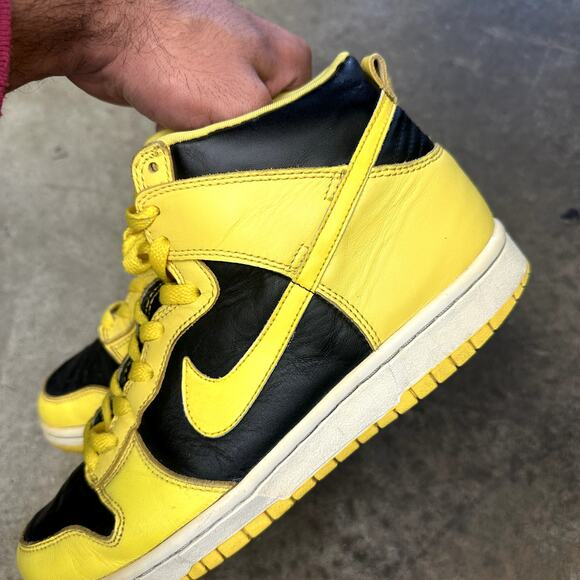 1999 Nike Dunk Hi \'Golden Rod\' main image 8